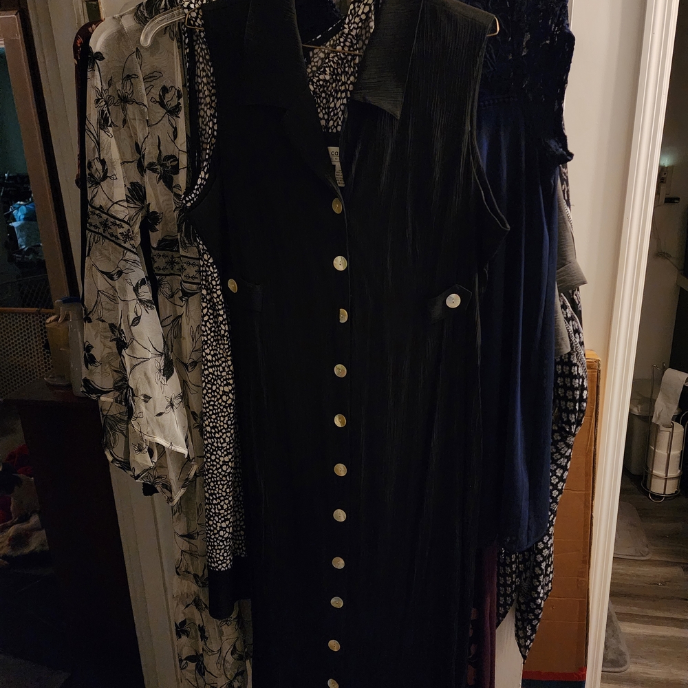 Elegant Black Midi Dress